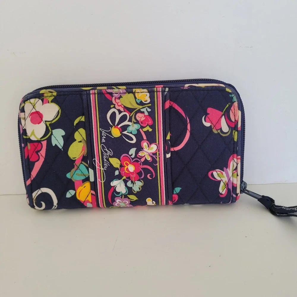 Vera Bradley Tutti Frutti Floral Quilted Zip Around Wallet Navy Pink Blue - Picture 2 of 9